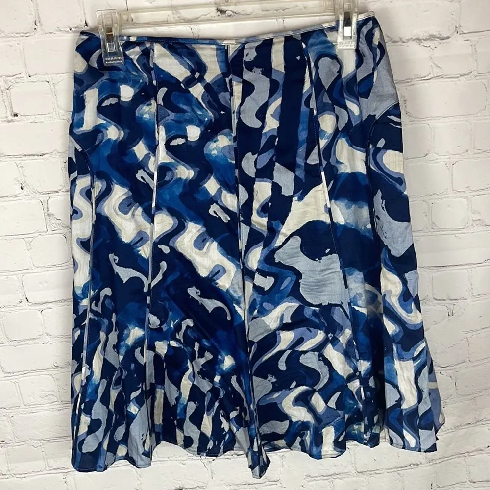 Ann Taylor Blue and White A-Line Flair Skirt Size 2